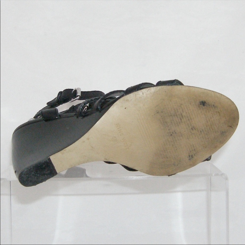 Nine West Black Leather t-strap  Wedges 6.5M - Picture 3 of 8